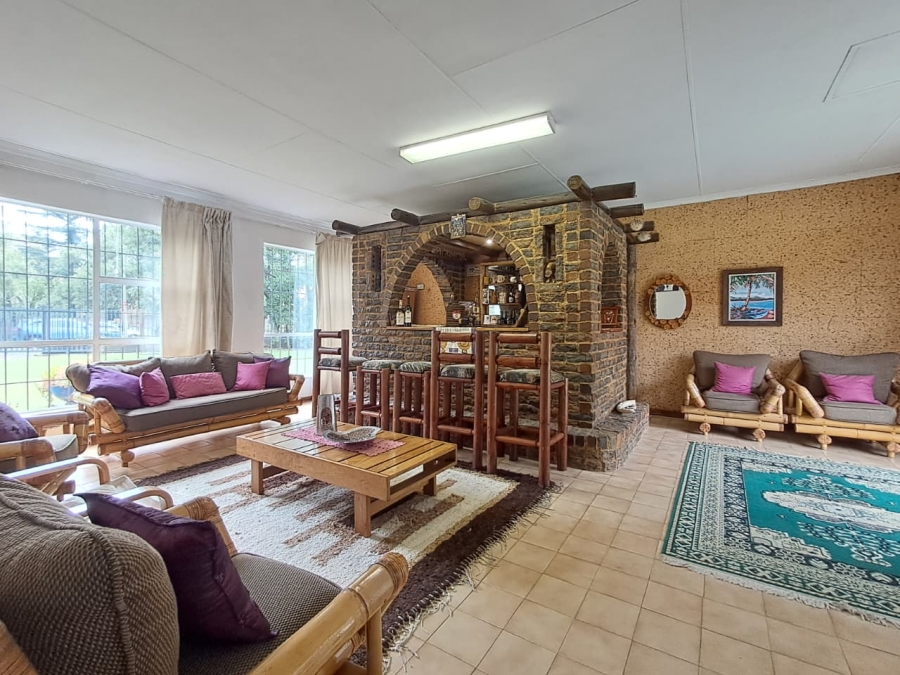 3 Bedroom Property for Sale in Brackenhurst Gauteng