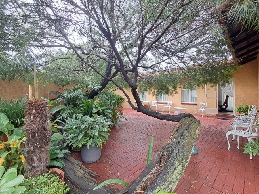 3 Bedroom Property for Sale in Brackenhurst Gauteng