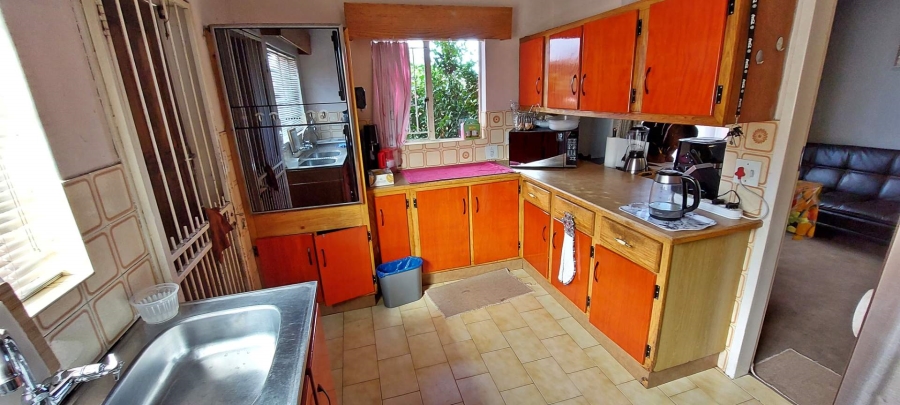 3 Bedroom Property for Sale in Brackenhurst Gauteng