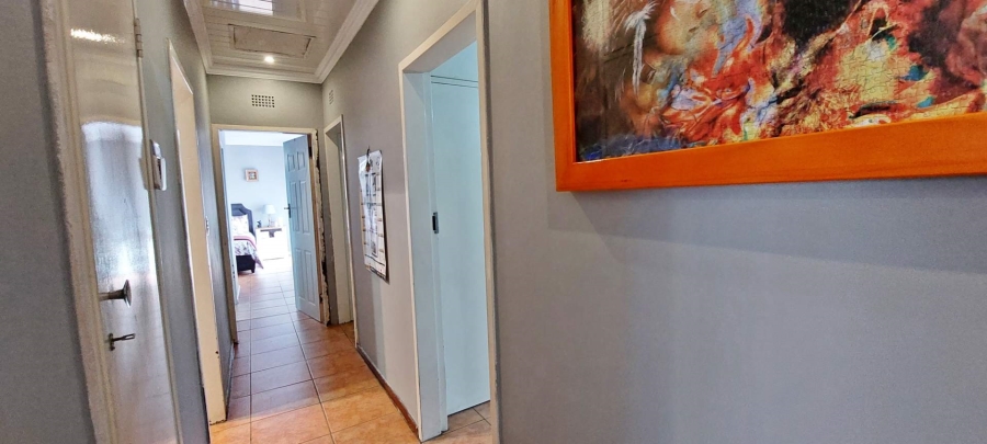 3 Bedroom Property for Sale in Brackenhurst Gauteng