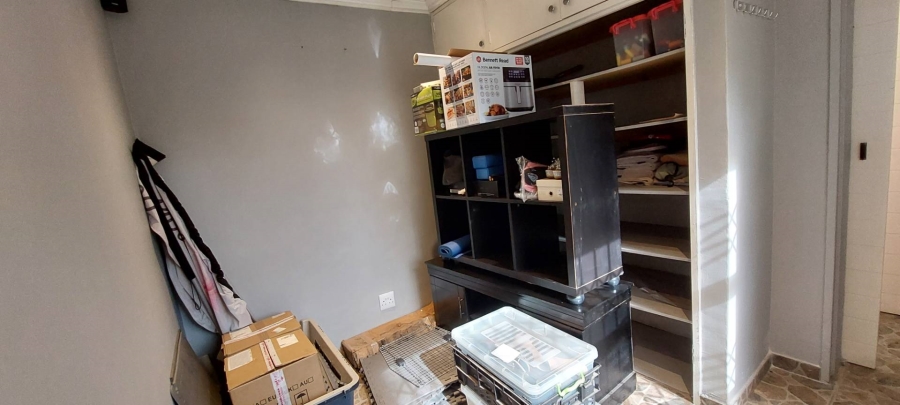 3 Bedroom Property for Sale in Brackenhurst Gauteng