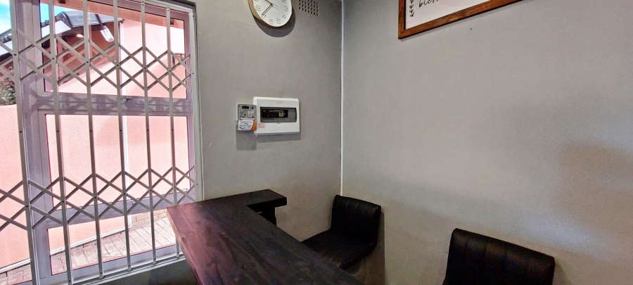 3 Bedroom Property for Sale in Brackenhurst Gauteng