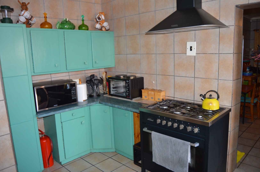 3 Bedroom Property for Sale in Brackendowns Gauteng