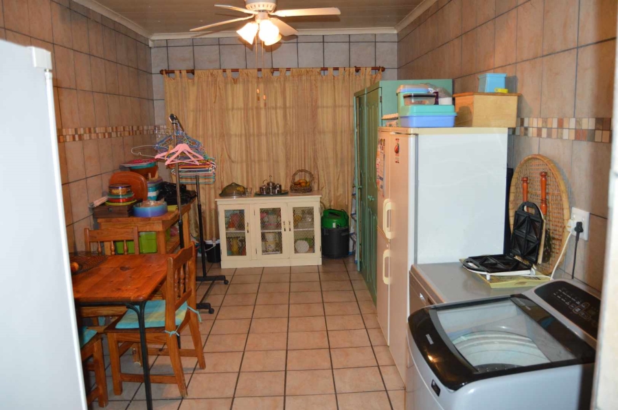 3 Bedroom Property for Sale in Brackendowns Gauteng