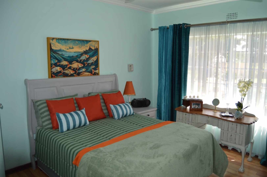 3 Bedroom Property for Sale in Brackendowns Gauteng