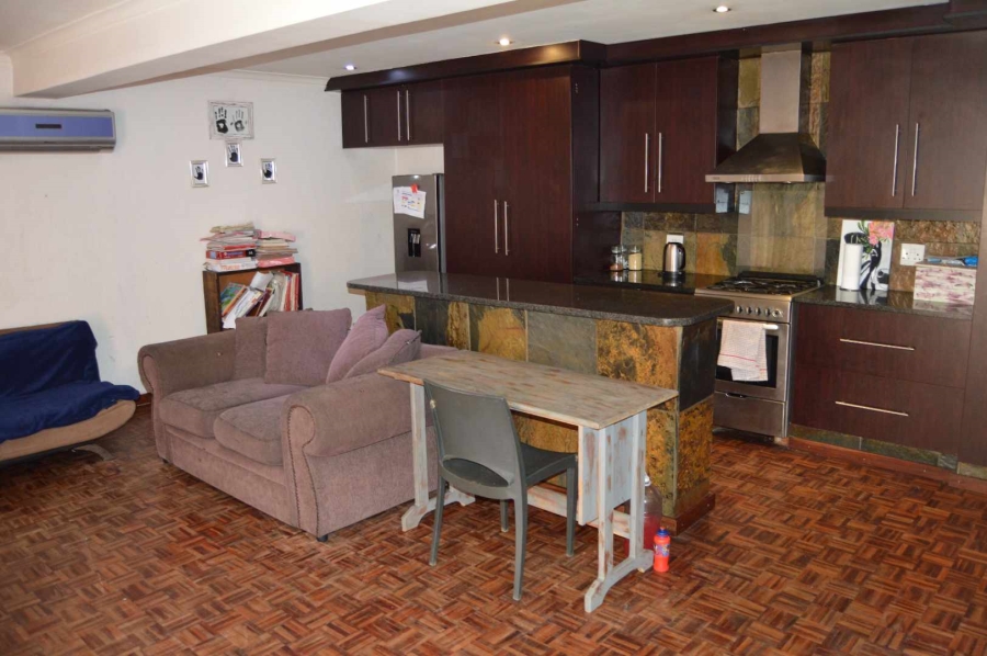 3 Bedroom Property for Sale in Brackendowns Gauteng