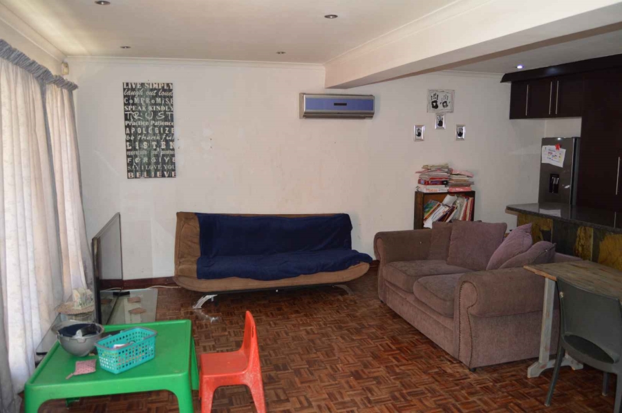 3 Bedroom Property for Sale in Brackendowns Gauteng