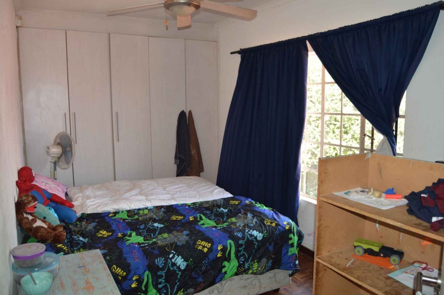 3 Bedroom Property for Sale in Brackendowns Gauteng