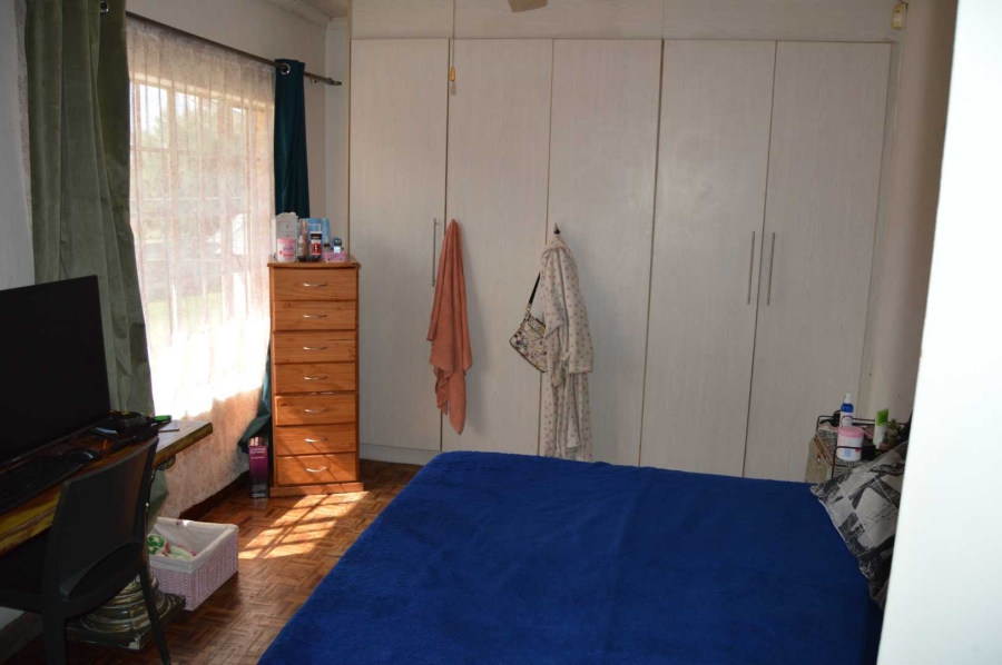 3 Bedroom Property for Sale in Brackendowns Gauteng