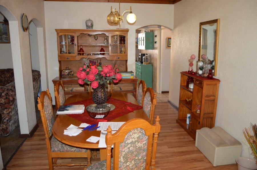 3 Bedroom Property for Sale in Brackendowns Gauteng