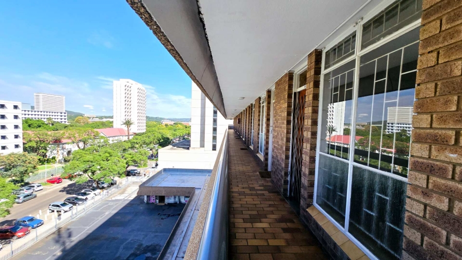 1 Bedroom Property for Sale in Hatfield Gauteng