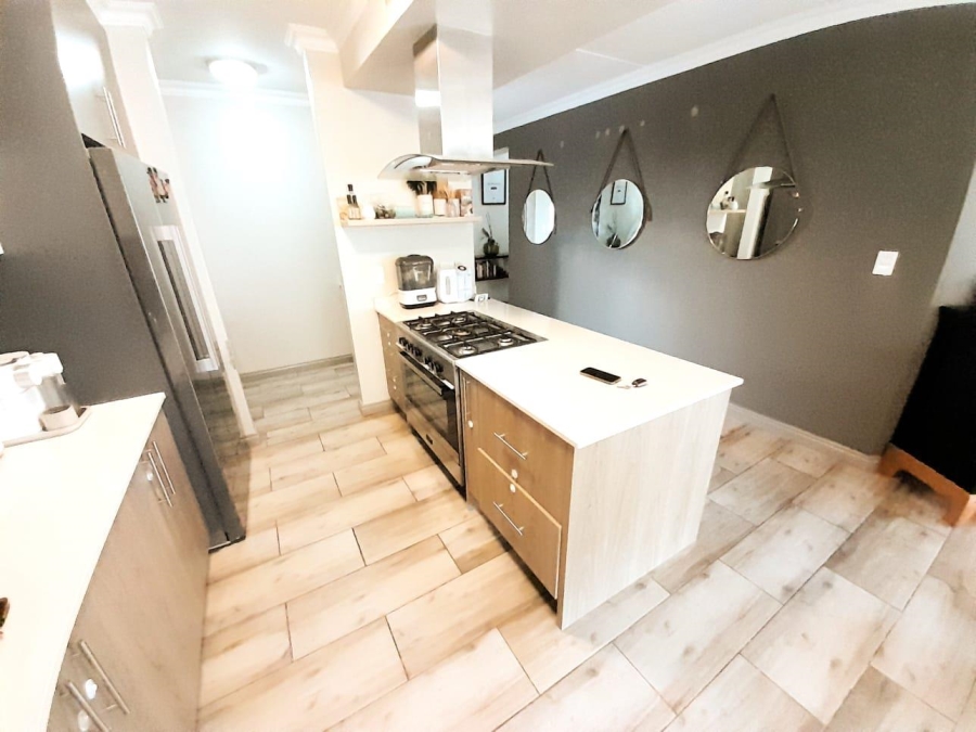 3 Bedroom Property for Sale in Carlswald Gauteng