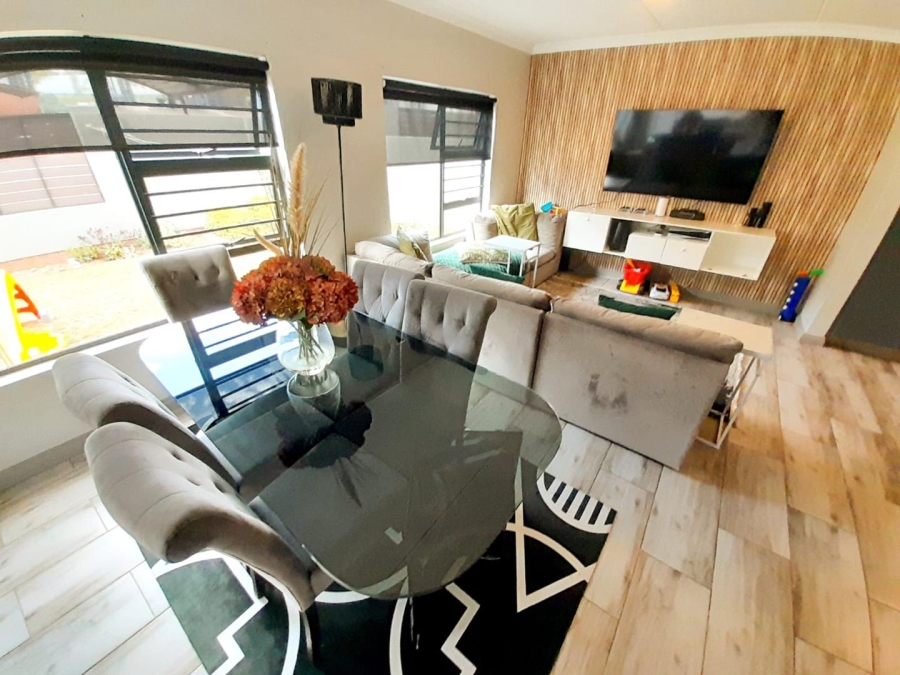 3 Bedroom Property for Sale in Carlswald Gauteng