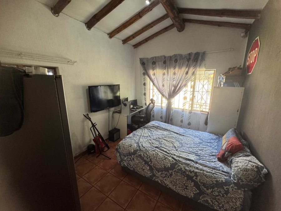 4 Bedroom Property for Sale in Brackendowns Gauteng