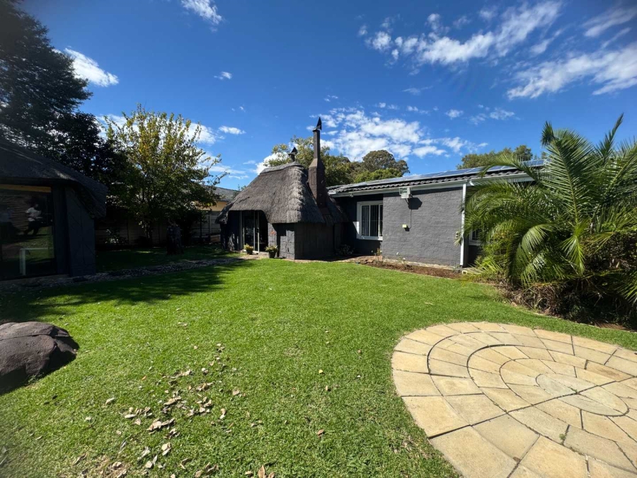 4 Bedroom Property for Sale in Brackendowns Gauteng