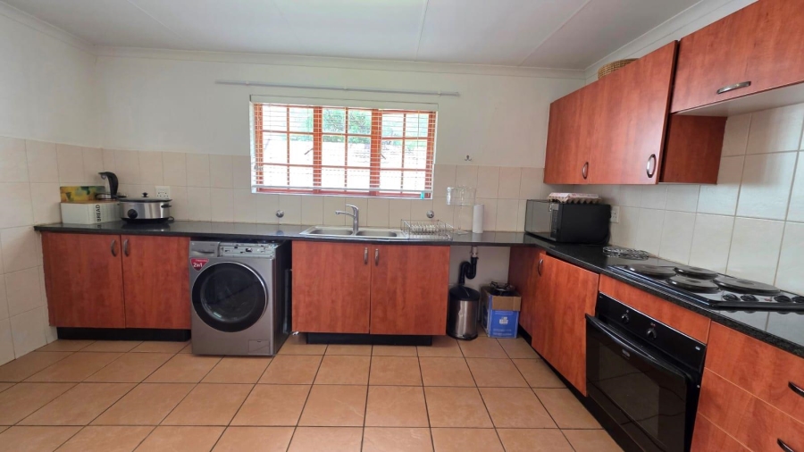 3 Bedroom Property for Sale in Faerie Glen Gauteng