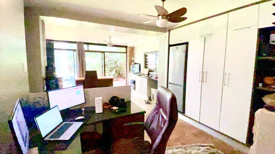 5 Bedroom Property for Sale in Lukasrand Gauteng
