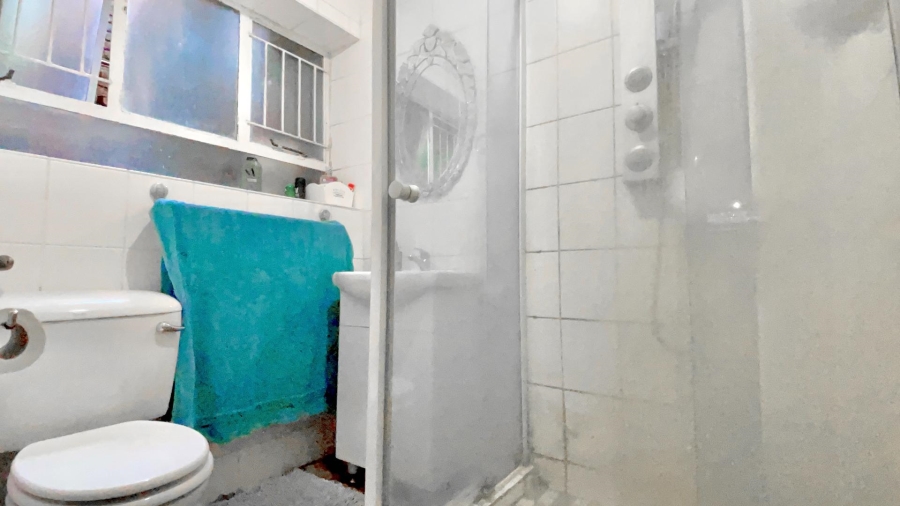 5 Bedroom Property for Sale in Lukasrand Gauteng