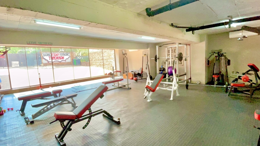 5 Bedroom Property for Sale in Lukasrand Gauteng