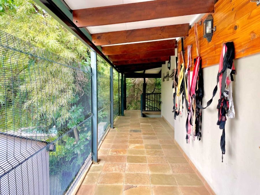 5 Bedroom Property for Sale in Lukasrand Gauteng