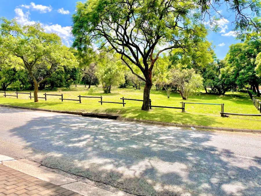 5 Bedroom Property for Sale in Lukasrand Gauteng