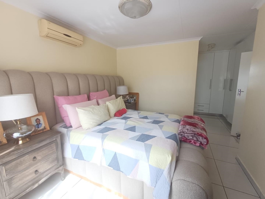 To Let 3 Bedroom Property for Rent in Olivedale Gauteng
