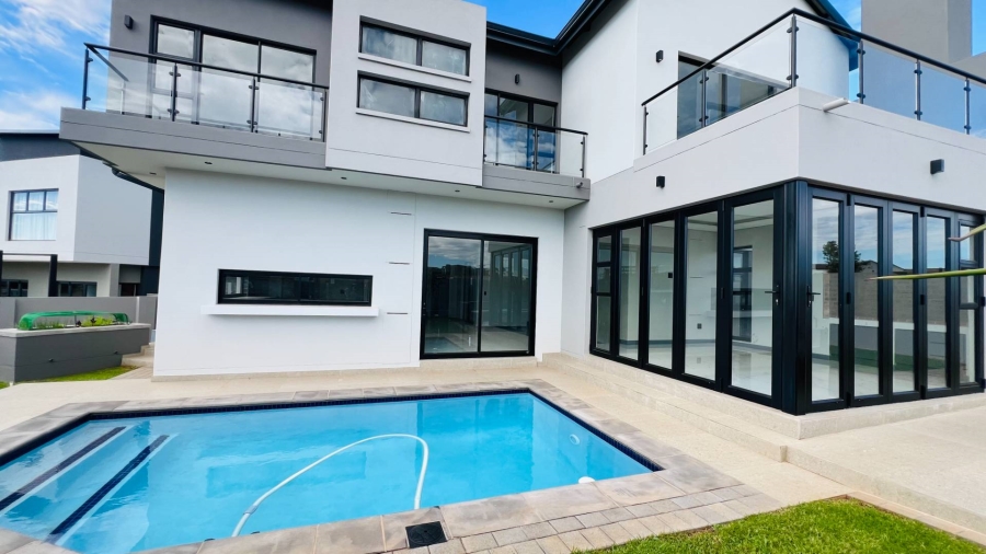 4 Bedroom Property for Sale in Fountainbrook Estate Gauteng
