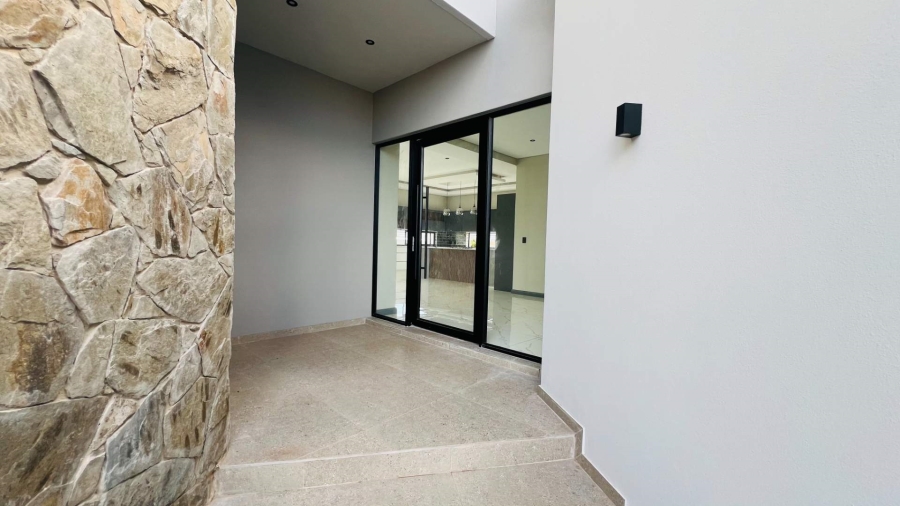 4 Bedroom Property for Sale in Fountainbrook Estate Gauteng