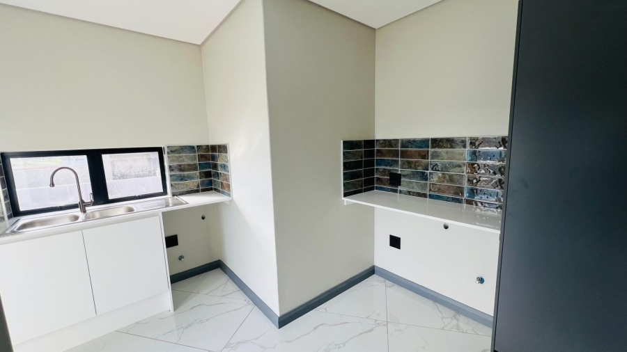 4 Bedroom Property for Sale in Fountainbrook Estate Gauteng