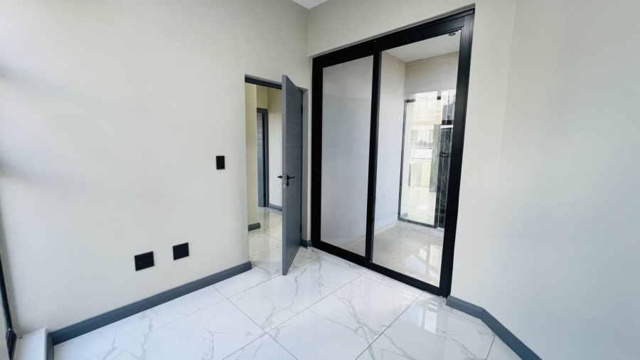 4 Bedroom Property for Sale in Fountainbrook Estate Gauteng