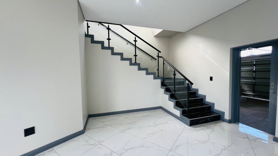 4 Bedroom Property for Sale in Fountainbrook Estate Gauteng