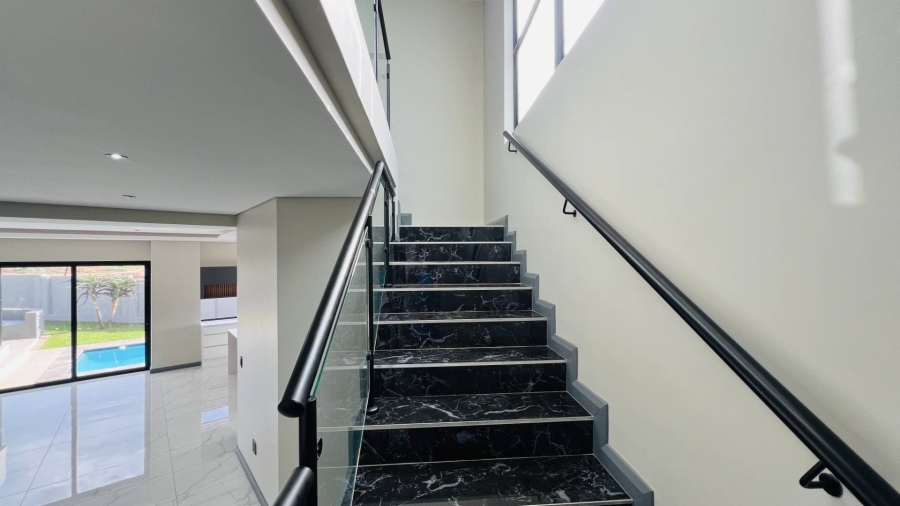 4 Bedroom Property for Sale in Fountainbrook Estate Gauteng