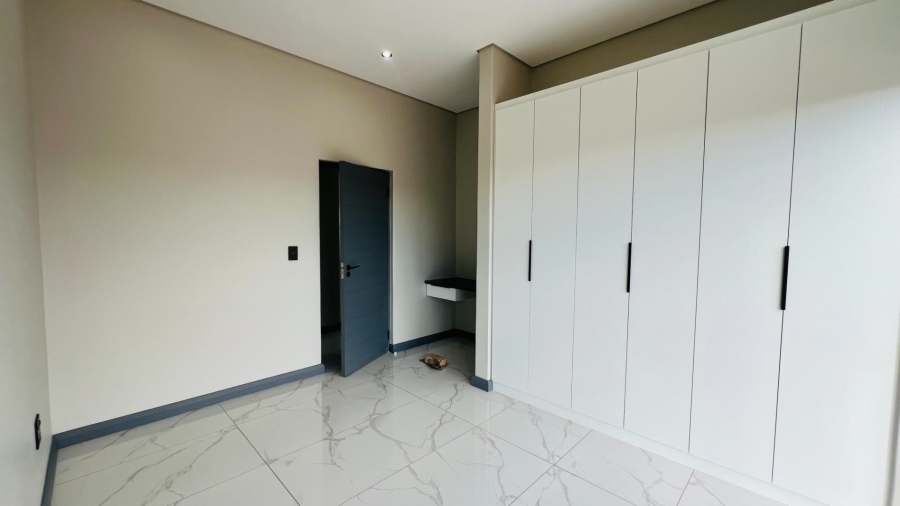 4 Bedroom Property for Sale in Fountainbrook Estate Gauteng