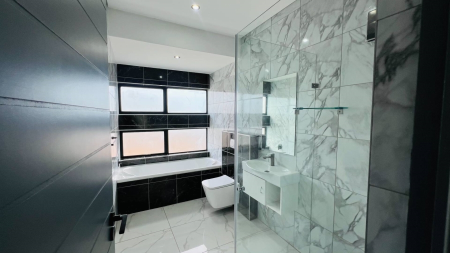 4 Bedroom Property for Sale in Fountainbrook Estate Gauteng