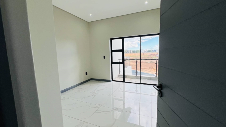 4 Bedroom Property for Sale in Fountainbrook Estate Gauteng