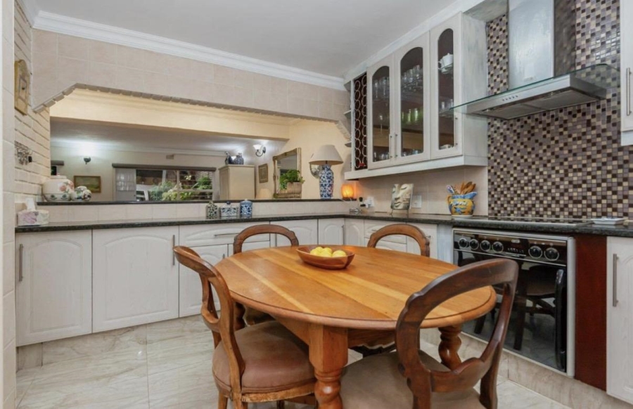 3 Bedroom Property for Sale in Mulbarton Gauteng