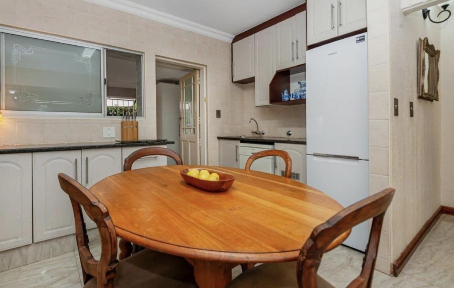 3 Bedroom Property for Sale in Mulbarton Gauteng