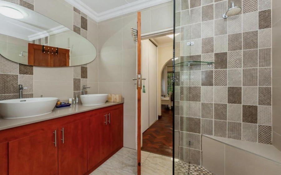 3 Bedroom Property for Sale in Mulbarton Gauteng
