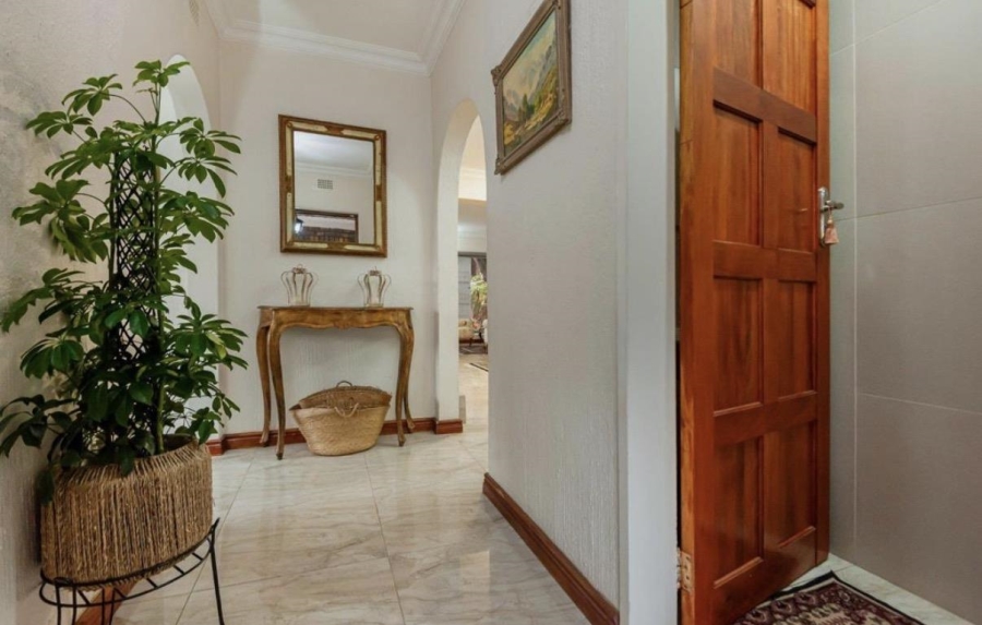 3 Bedroom Property for Sale in Mulbarton Gauteng