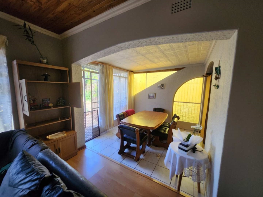 4 Bedroom Property for Sale in Verwoerdpark Gauteng