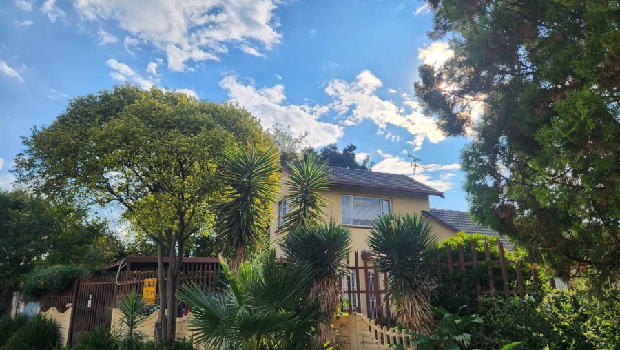 4 Bedroom Property for Sale in Verwoerdpark Gauteng