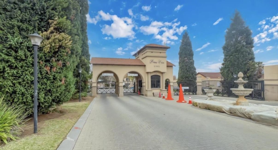 3 Bedroom Property for Sale in Mulbarton Gauteng