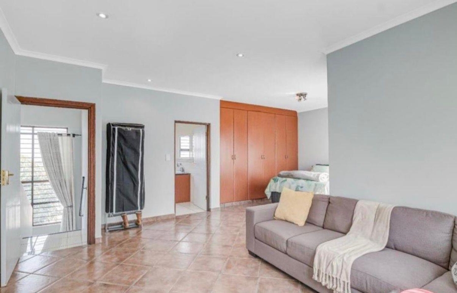 3 Bedroom Property for Sale in Mulbarton Gauteng