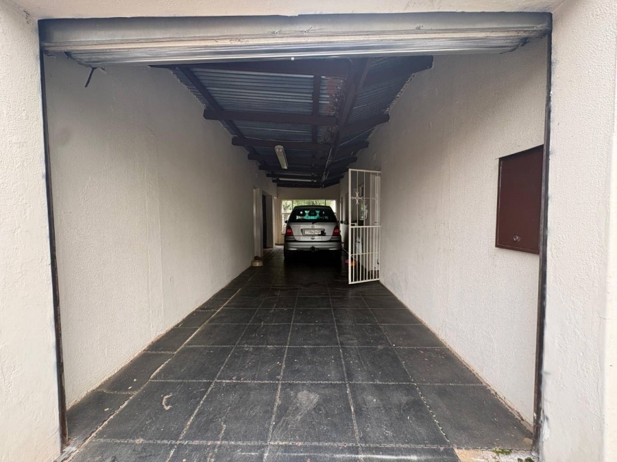 3 Bedroom Property for Sale in Rothdene Gauteng