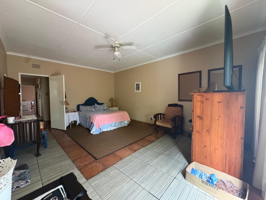 3 Bedroom Property for Sale in Rothdene Gauteng