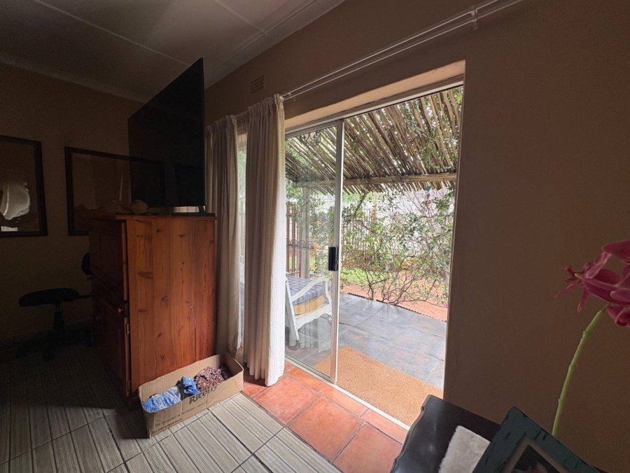 3 Bedroom Property for Sale in Rothdene Gauteng
