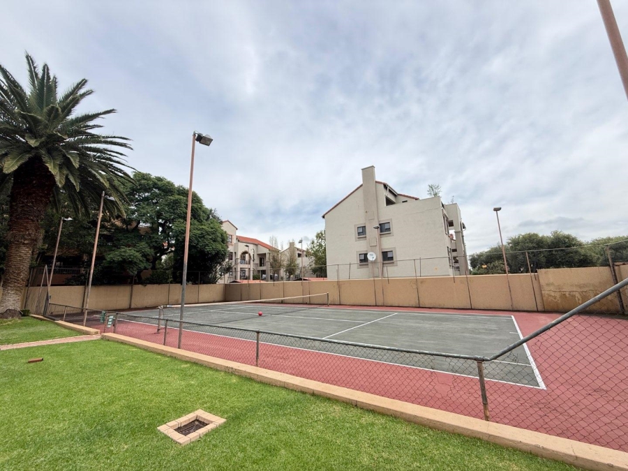 1 Bedroom Property for Sale in Lonehill Gauteng