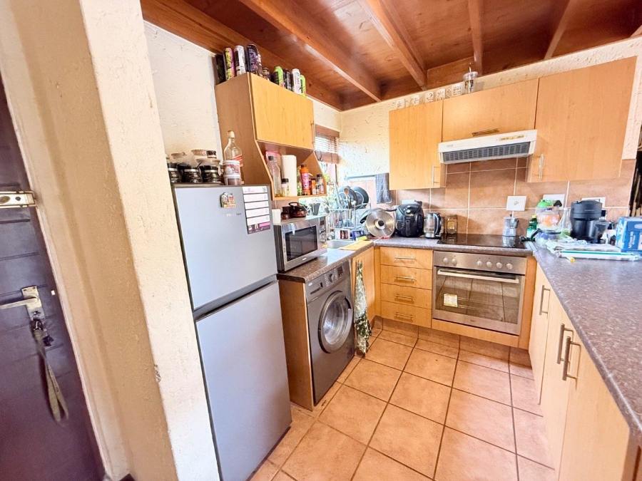 1 Bedroom Property for Sale in Lonehill Gauteng
