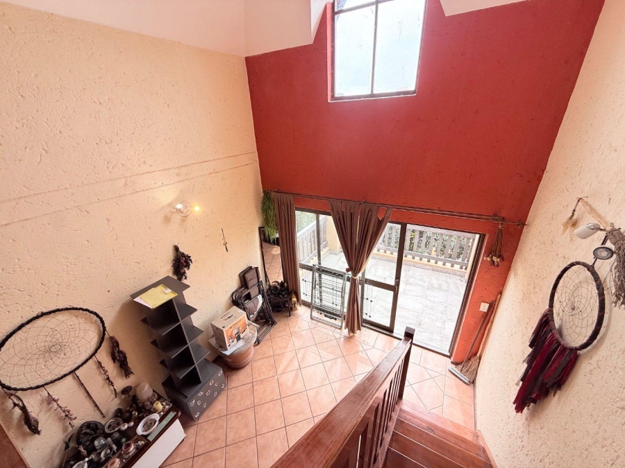 1 Bedroom Property for Sale in Lonehill Gauteng