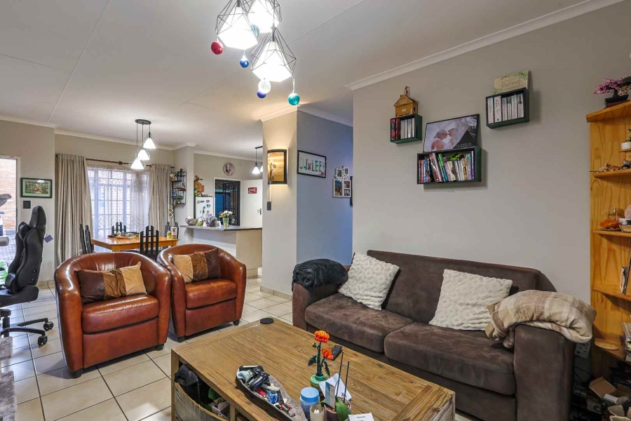 2 Bedroom Property for Sale in Equestria Gauteng